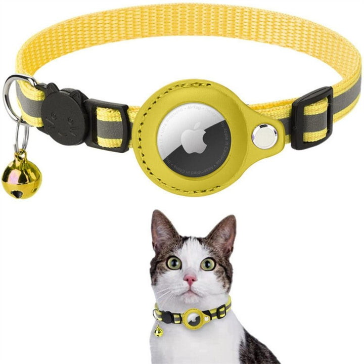 Cat GPS Tracker Collar with Reflective Quick Release Feature