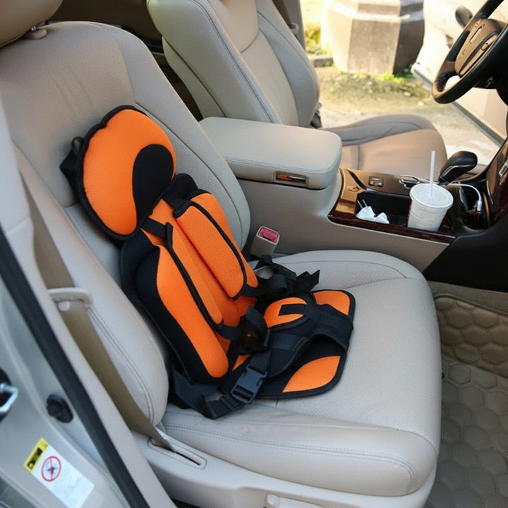 Compact Child Travel Seat for Safe and Convenient Transportation