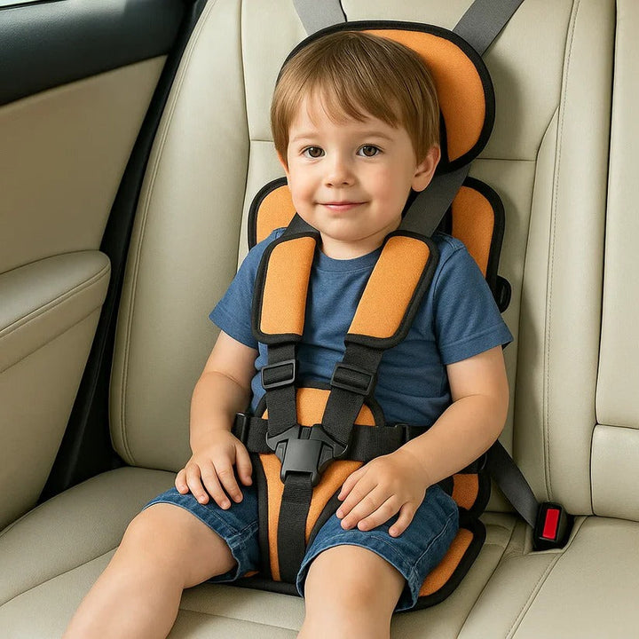 Compact Child Travel Seat for Safe and Convenient Transportation