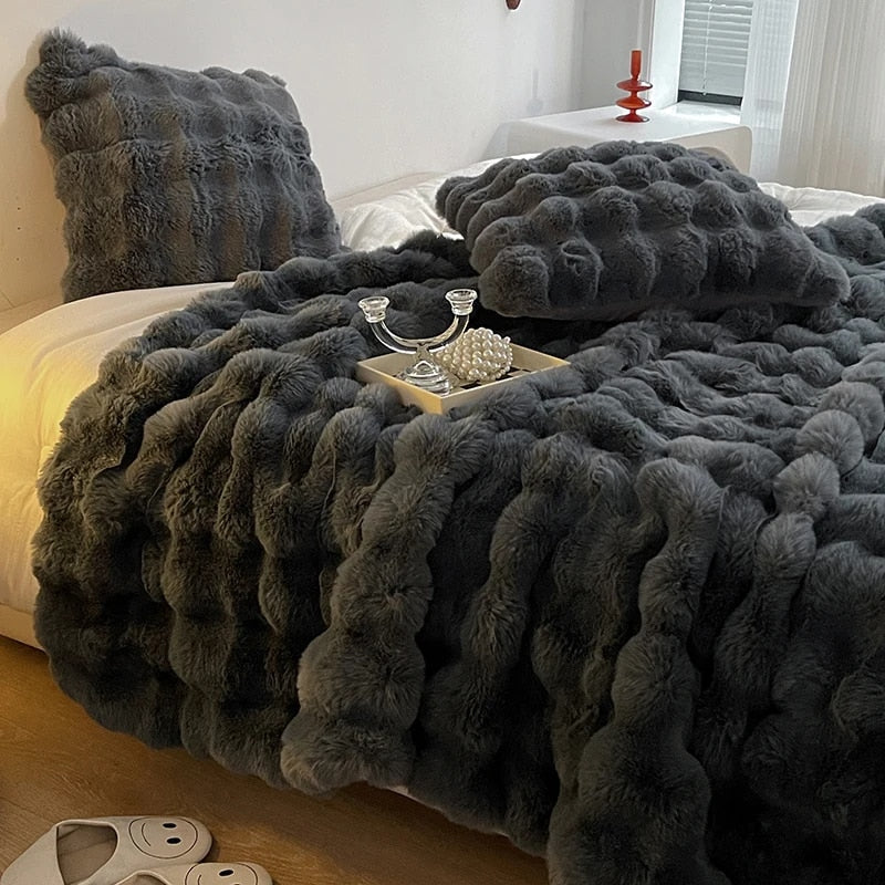 Faux Fur Throw Blanket for Home Decor and Cozy Comfort