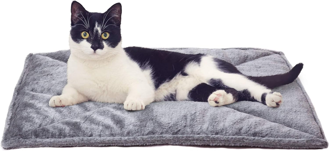 Self-Warming Washable Cat and Dog Bed with Reflective Mat